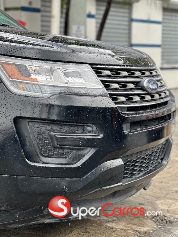 2016 Ford Explorer ECOBOOST — foto 2 / 10