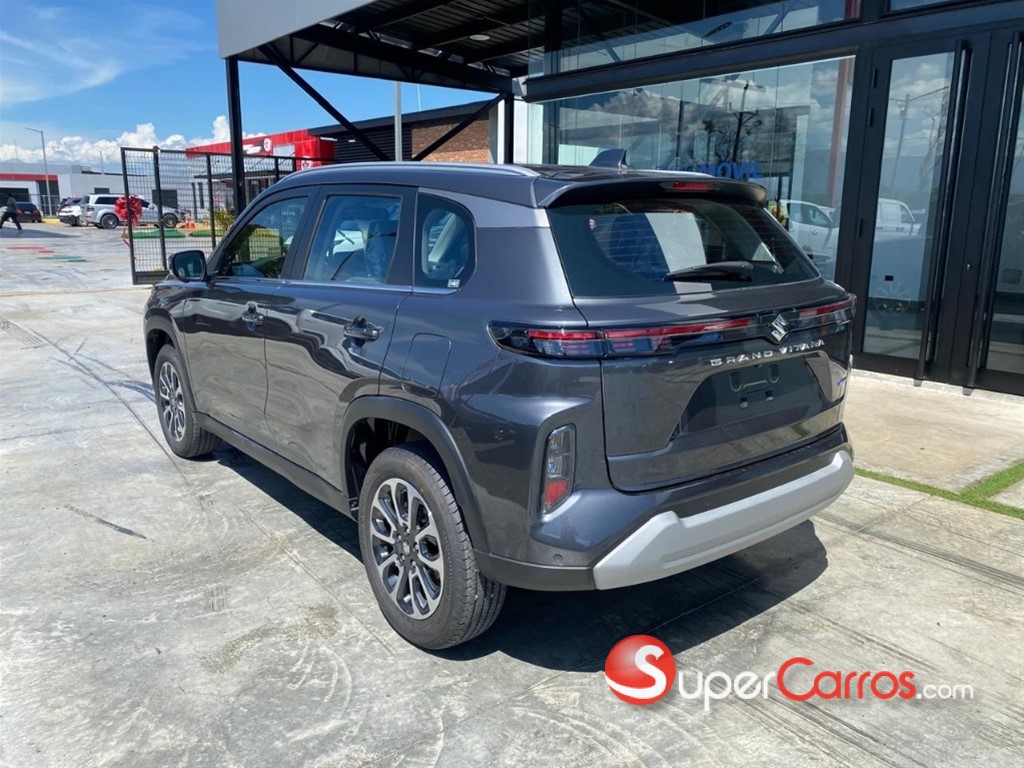 2025 Suzuki Grand Vitara GLX — foto 4 / 9