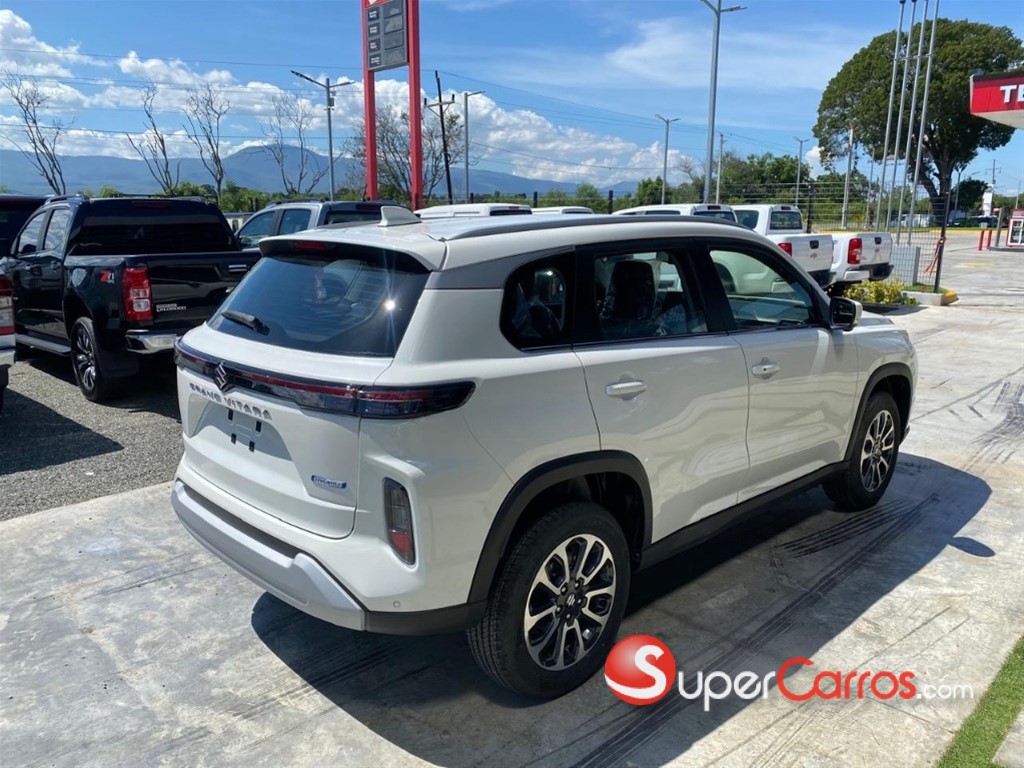 2025 Suzuki Grand Vitara GLX — foto 3 / 9