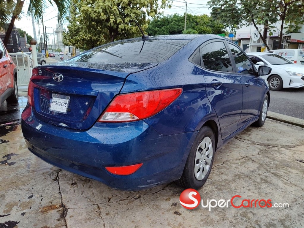 2016 Hyundai Accent GLS — foto 3 / 10