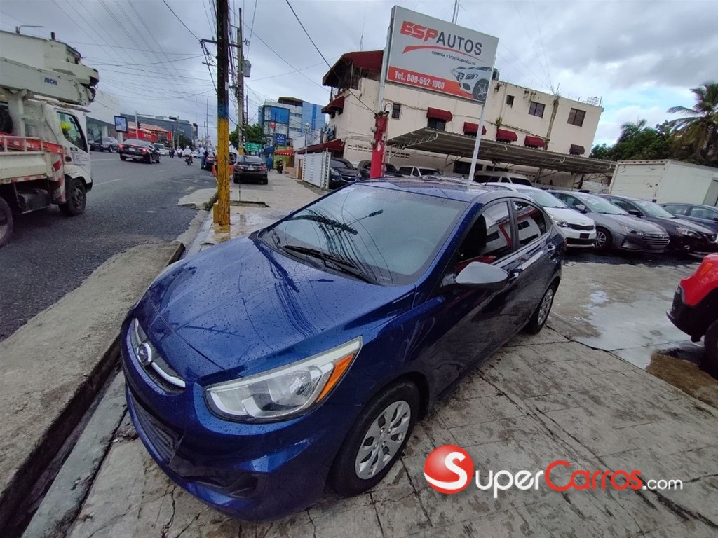 2016 Hyundai Accent GLS — foto 8 / 10