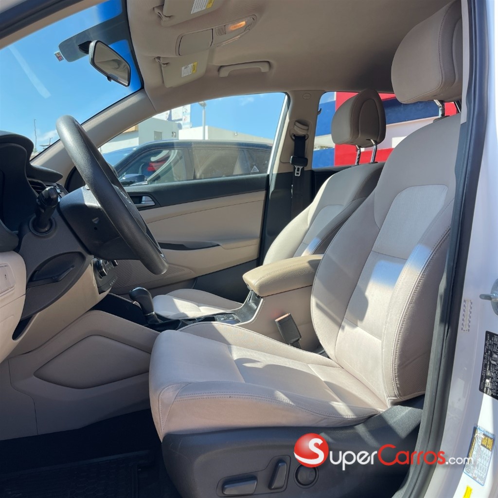 2017 Hyundai Tucson — foto 6 / 10