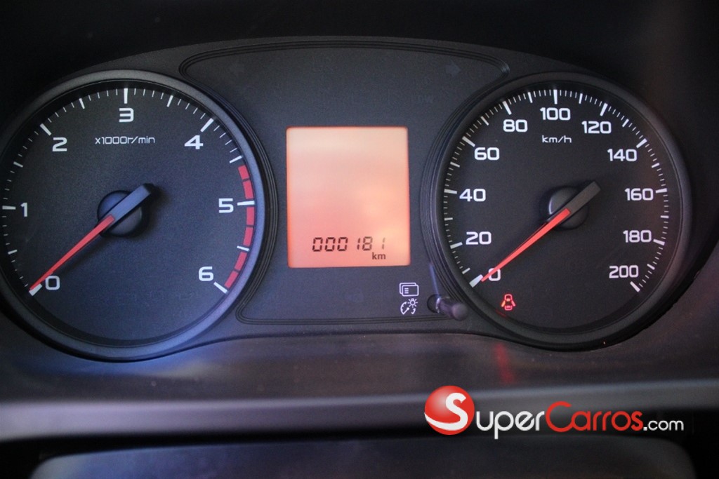 2024 Mitsubishi Motors L 200 — foto 9 / 11