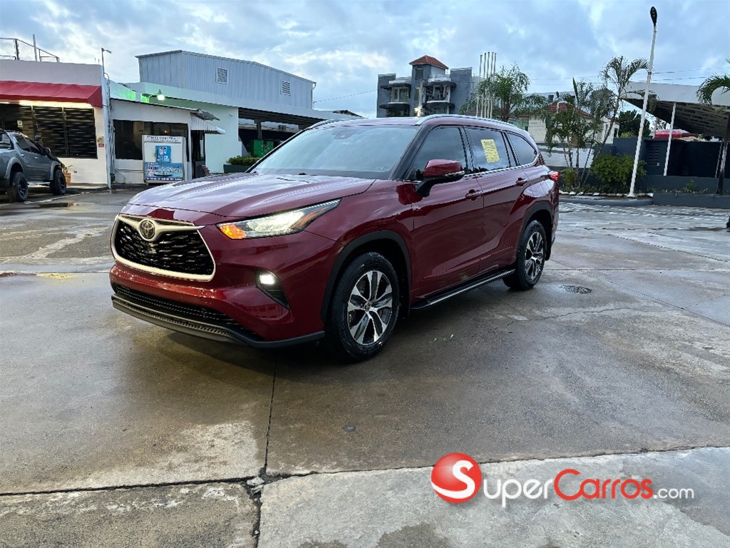 2020 Toyota Highlander XLE