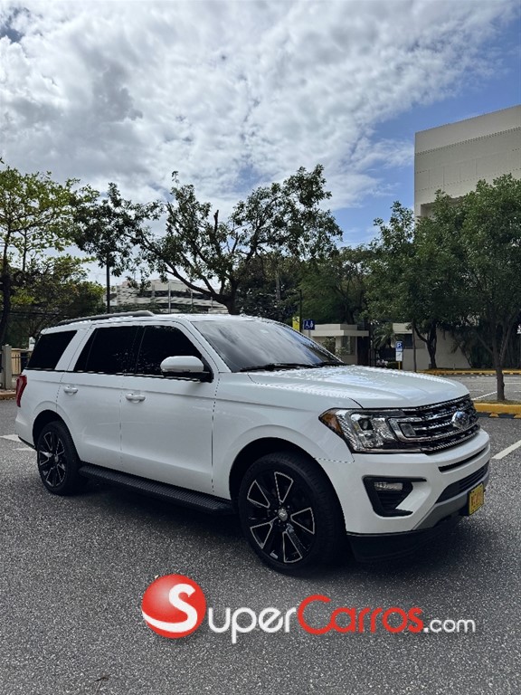 2019 Ford Expedition XLT — foto 4 / 6