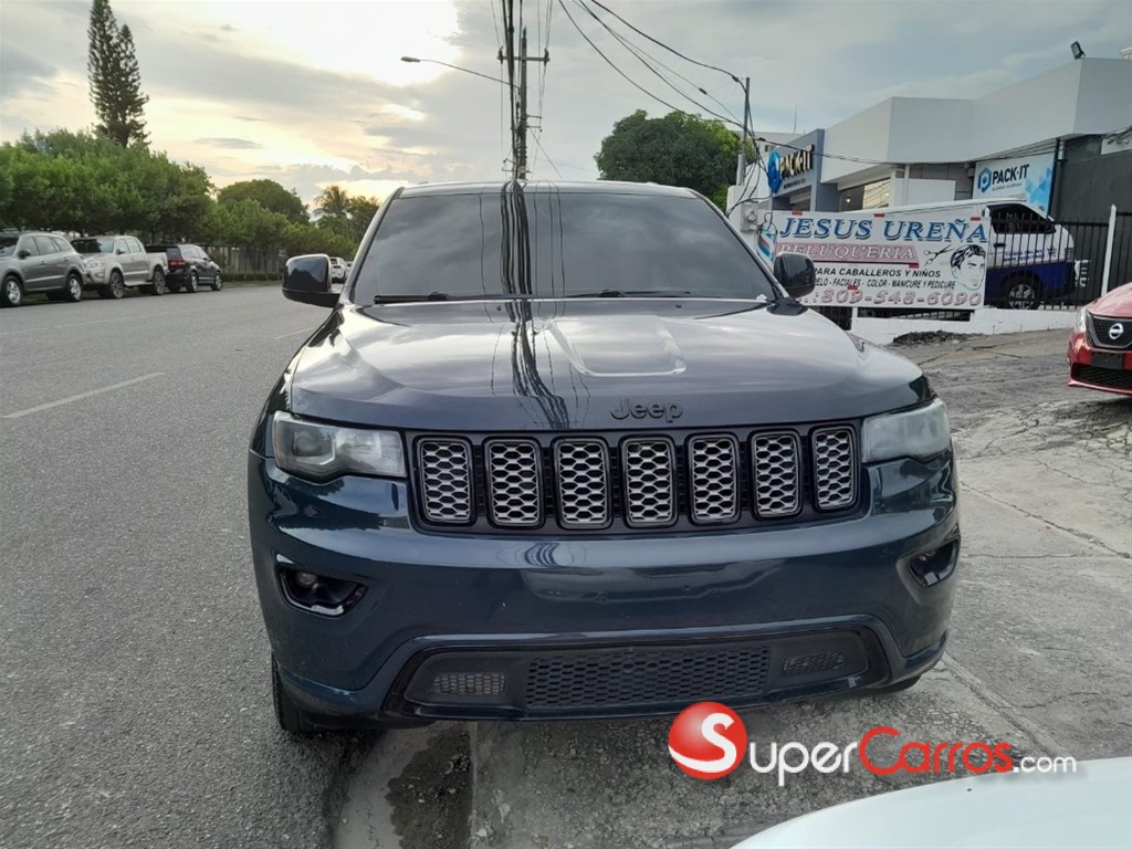 2017 Jeep Grand Cherokee Laredo