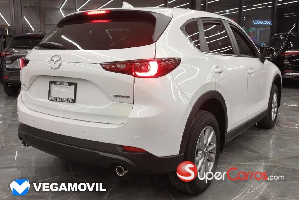 2026 Mazda CX-5 CE — foto 3 / 12
