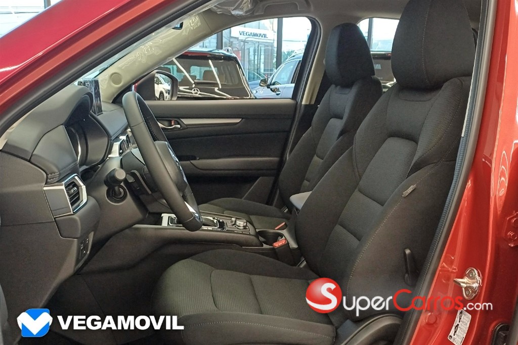 2026 Mazda CX-5 CE — foto 7 / 12