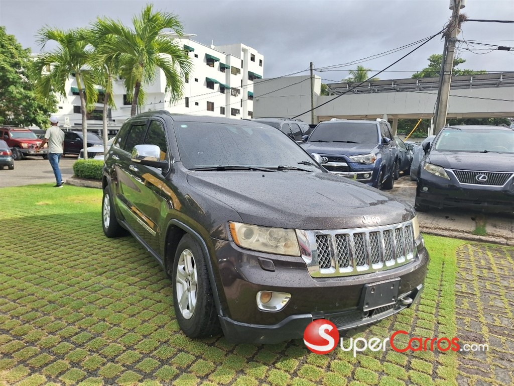 2013 Jeep Grand Cherokee Overland — foto 2 / 9