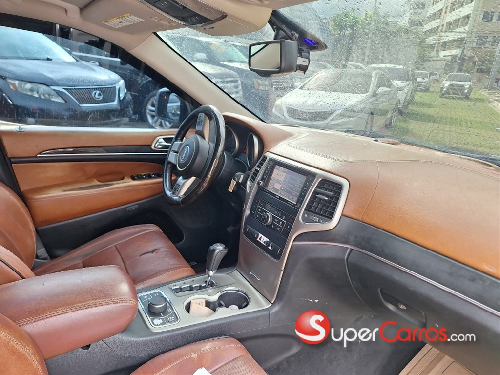 2013 Jeep Grand Cherokee Overland — foto 6 / 9