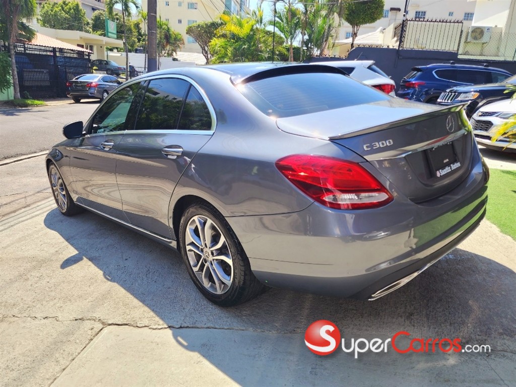 2018 Mercedes-Benz Clase C 300 — foto 4 / 10