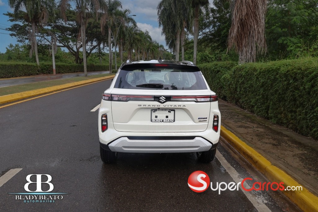 2025 Suzuki Grand Vitara GLX — foto 7 / 10