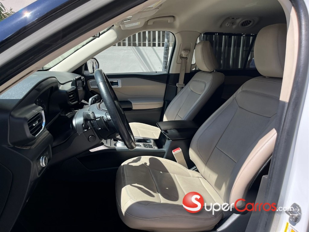 2020 Ford Explorer Limited — foto 7 / 12