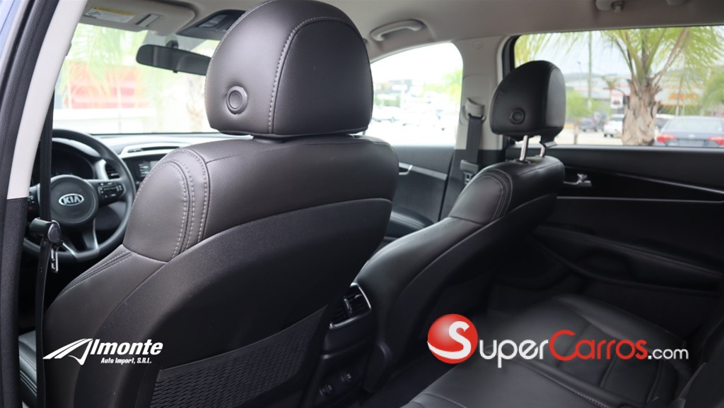 2018 Kia Sorento EX — foto 9 / 12