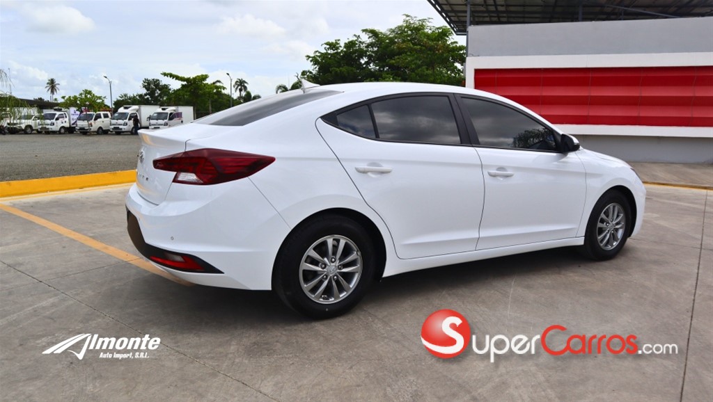 2020 Hyundai Avante — foto 4 / 12