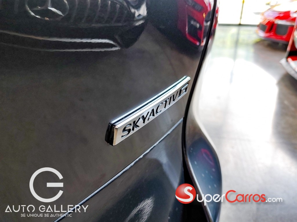 2025 Mazda CX-60 GS — foto 4 / 12