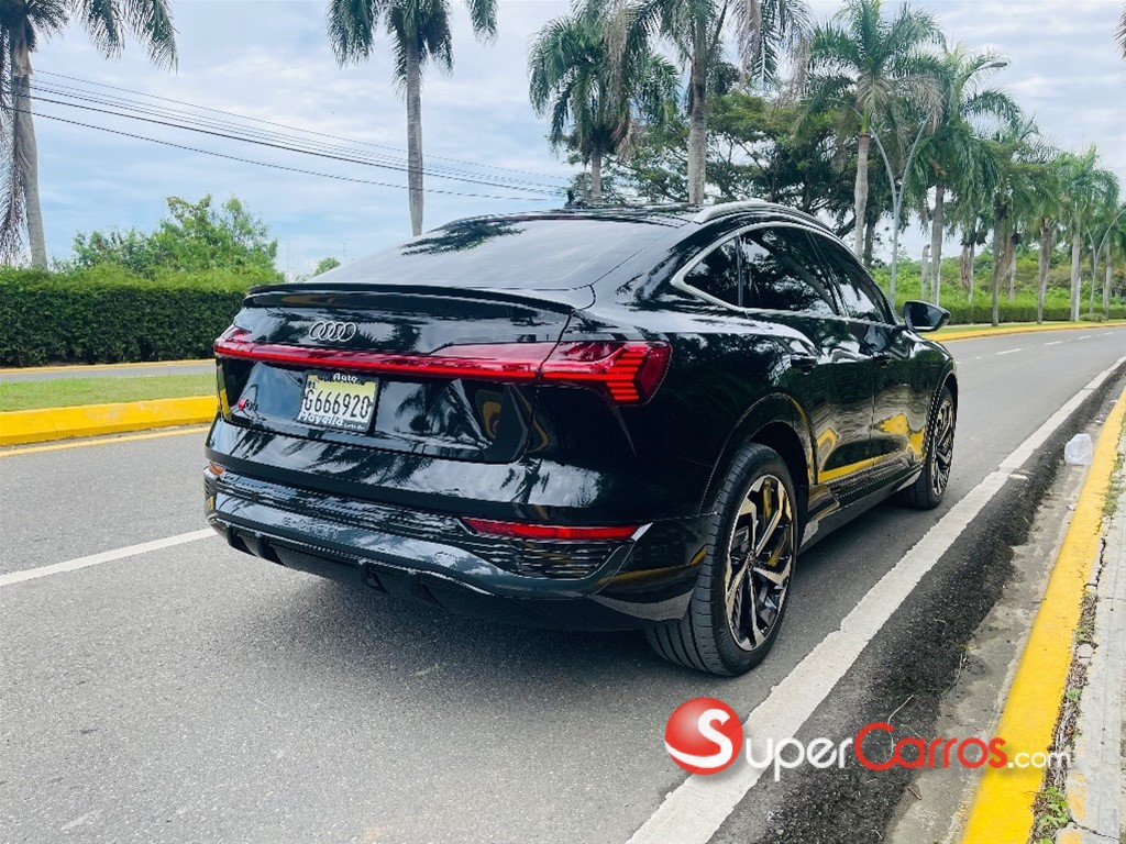 2024 Audi Q8 E-TRON SPORTBACK — foto 4 / 12