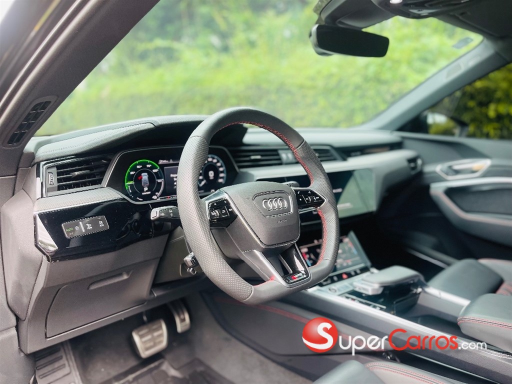 2024 Audi Q8 E-TRON SPORTBACK — foto 7 / 12