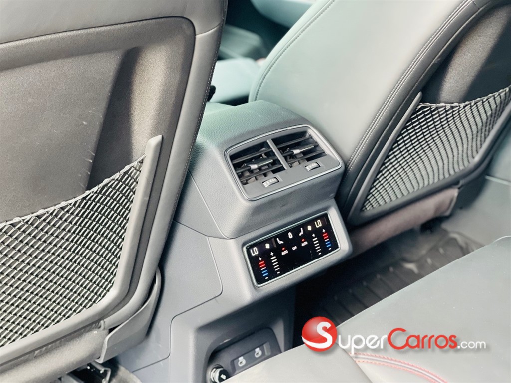 2024 Audi Q8 E-TRON SPORTBACK — foto 10 / 12