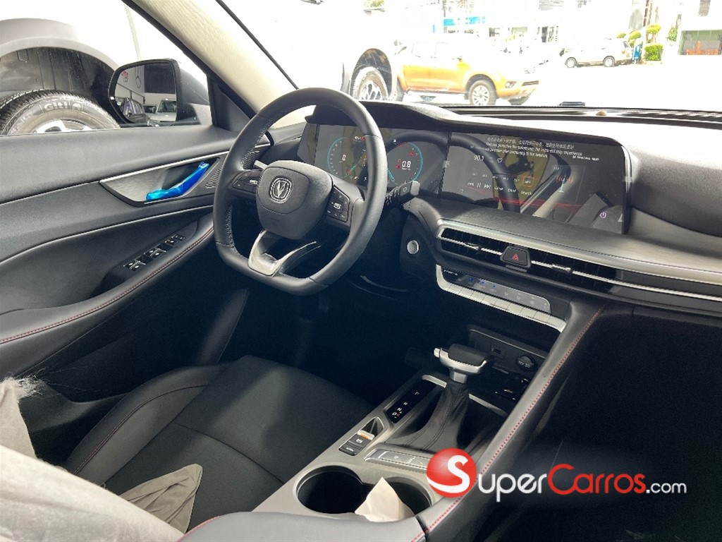 2024 Changan CS 35 Plus — foto 9 / 12