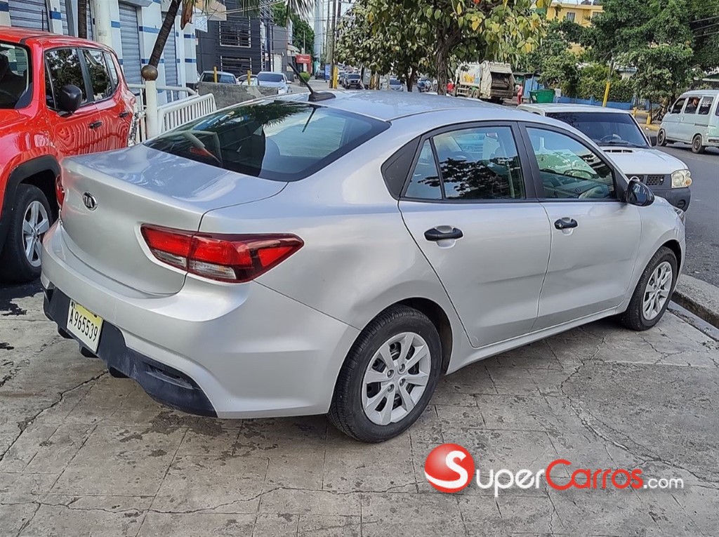 2018 Kia Rio LX — foto 4 / 6
