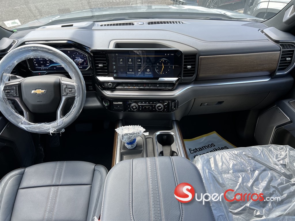 2026 Chevrolet Silverado High Country Duramax — foto 8 / 11