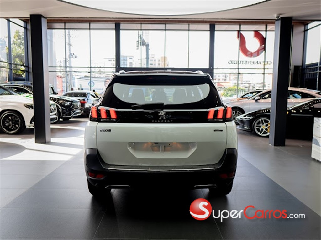 2020 Peugeot 5008 GT Line — foto 4 / 12