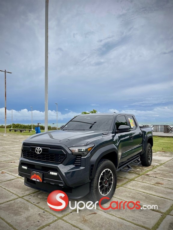 2024 Toyota Tacoma TRD OFF ROAD