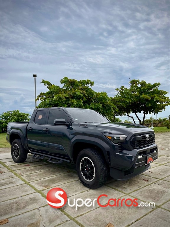 2024 Toyota Tacoma TRD OFF ROAD — foto 5 / 10