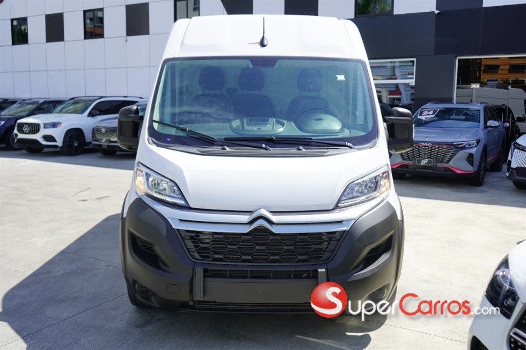 2025 Citroen Jumper — foto 8 / 12
