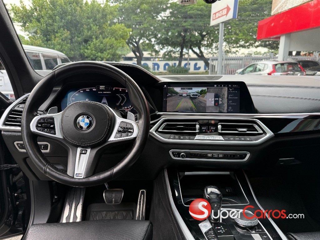 2020 BMW X 5 M Performance X-DRIVE 50i — foto 10 / 12