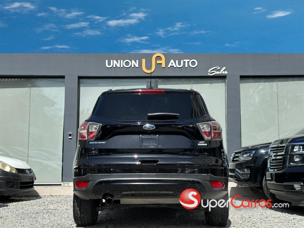 2017 Ford Escape SEL Ecoboost — foto 5 / 10
