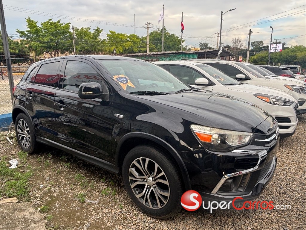 2018 Mitsubishi Motors Outlander Sport — foto 4 / 12