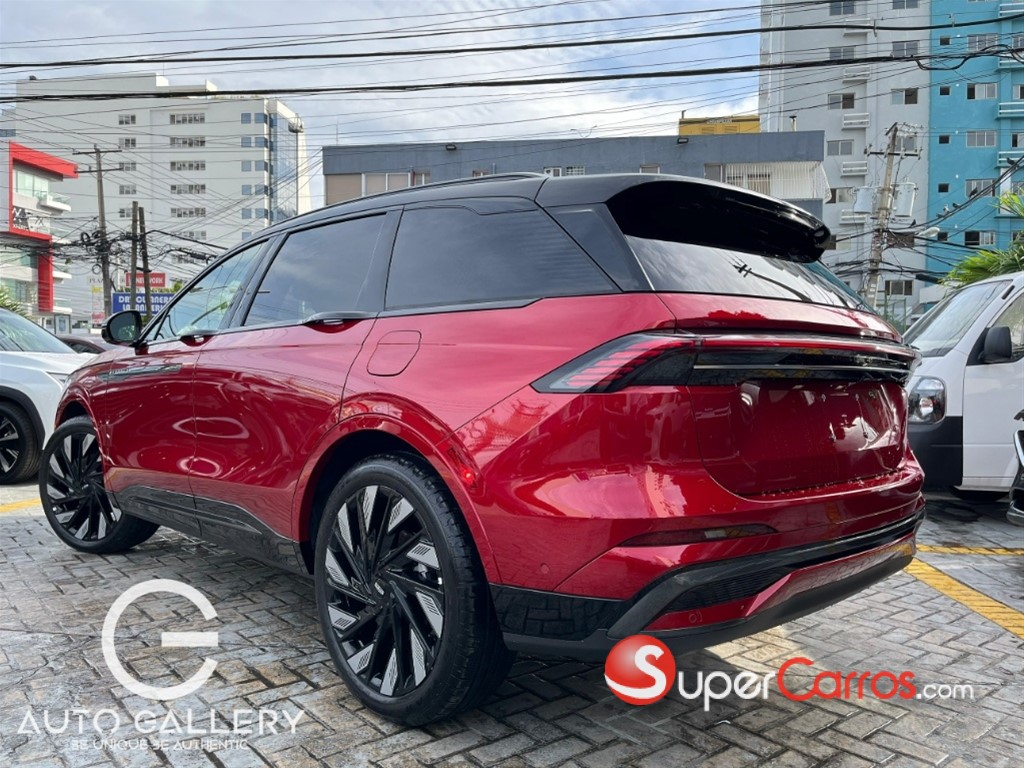 2025 Lincoln Nautilus — foto 6 / 12