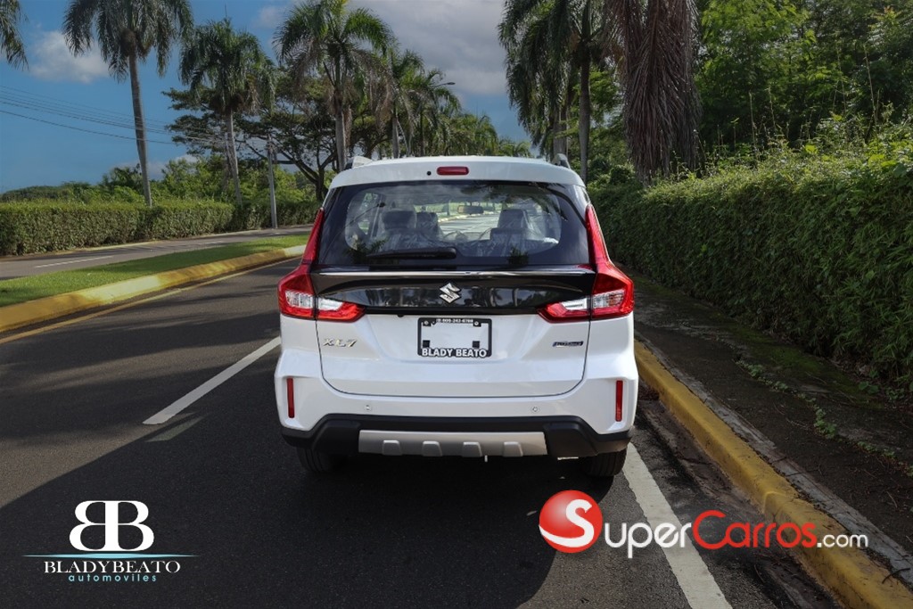2024 Suzuki XL7 Hybrid — foto 9 / 12