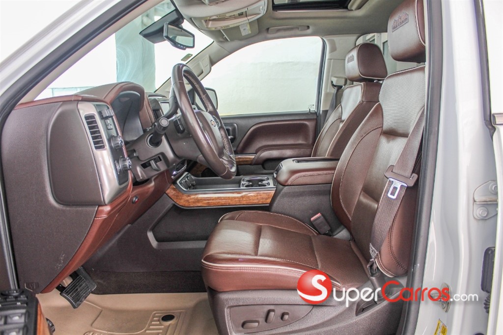 2016 Chevrolet Silverado High Country — foto 6 / 12