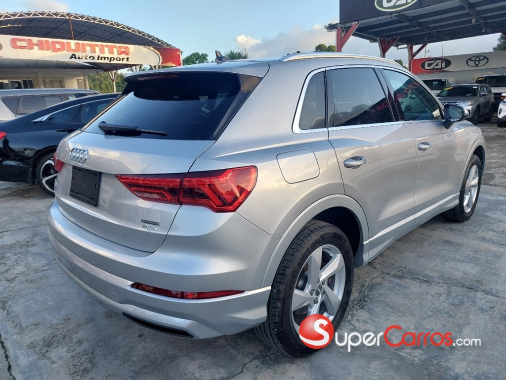 2019 Audi Q3 Premium Plus — foto 2 / 12