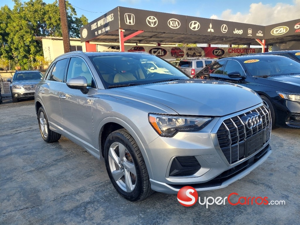 2019 Audi Q3 Premium Plus — foto 10 / 12