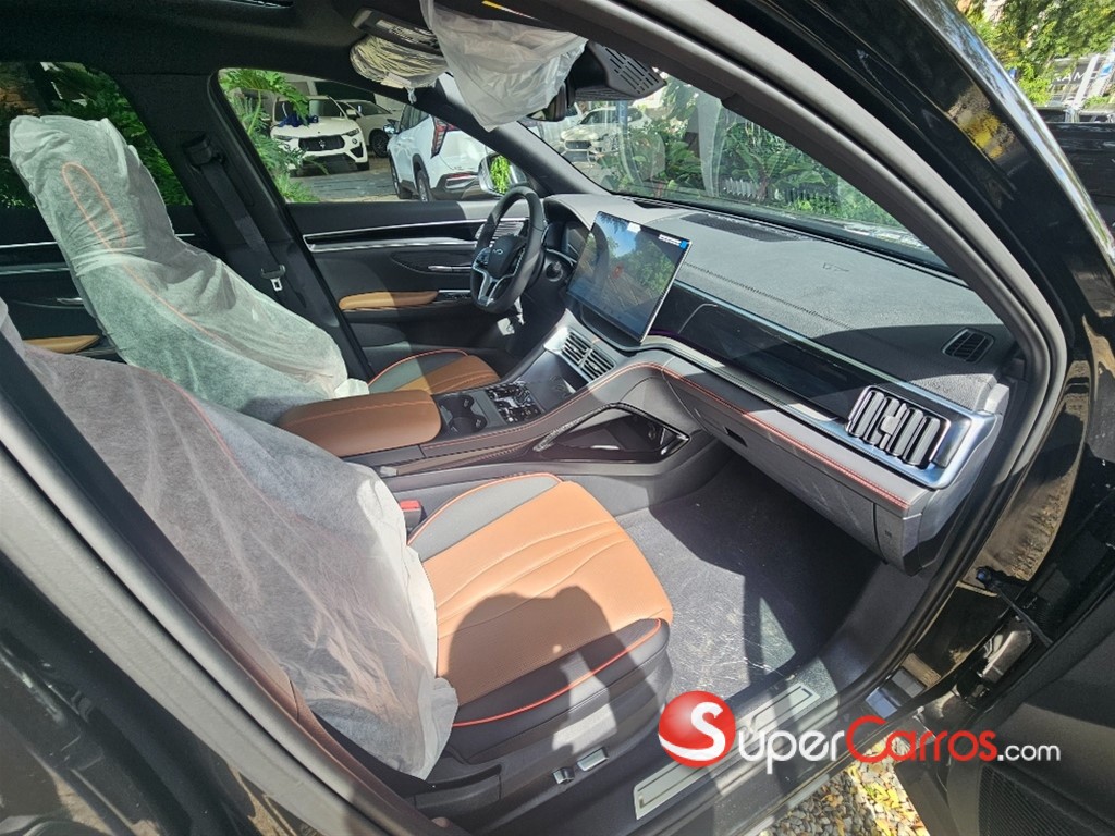 2026 BYD Song Plus DM-I — foto 7 / 11