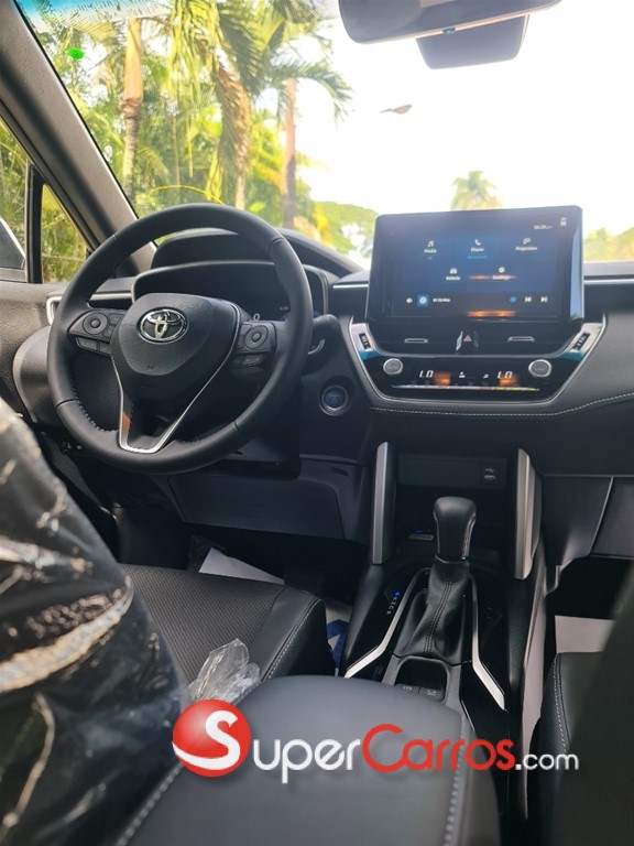 2025 Toyota Corolla Cross Full Hibrid — foto 7 / 9