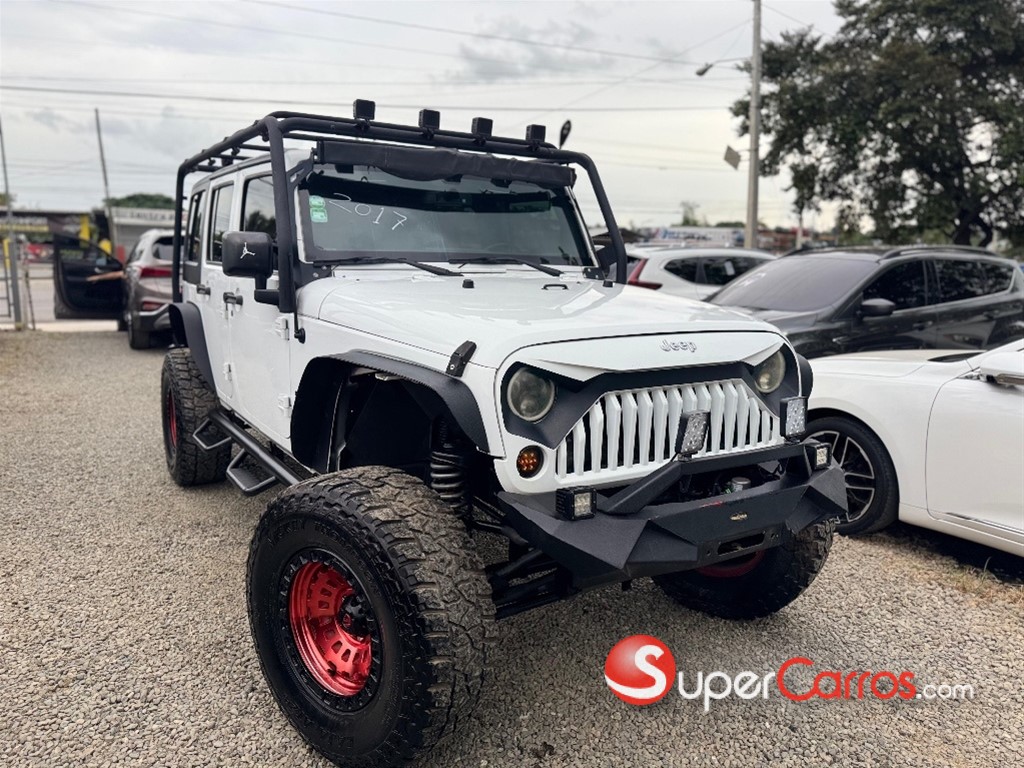 2017 Jeep Wrangler Unlimited Sport — foto 2 / 10
