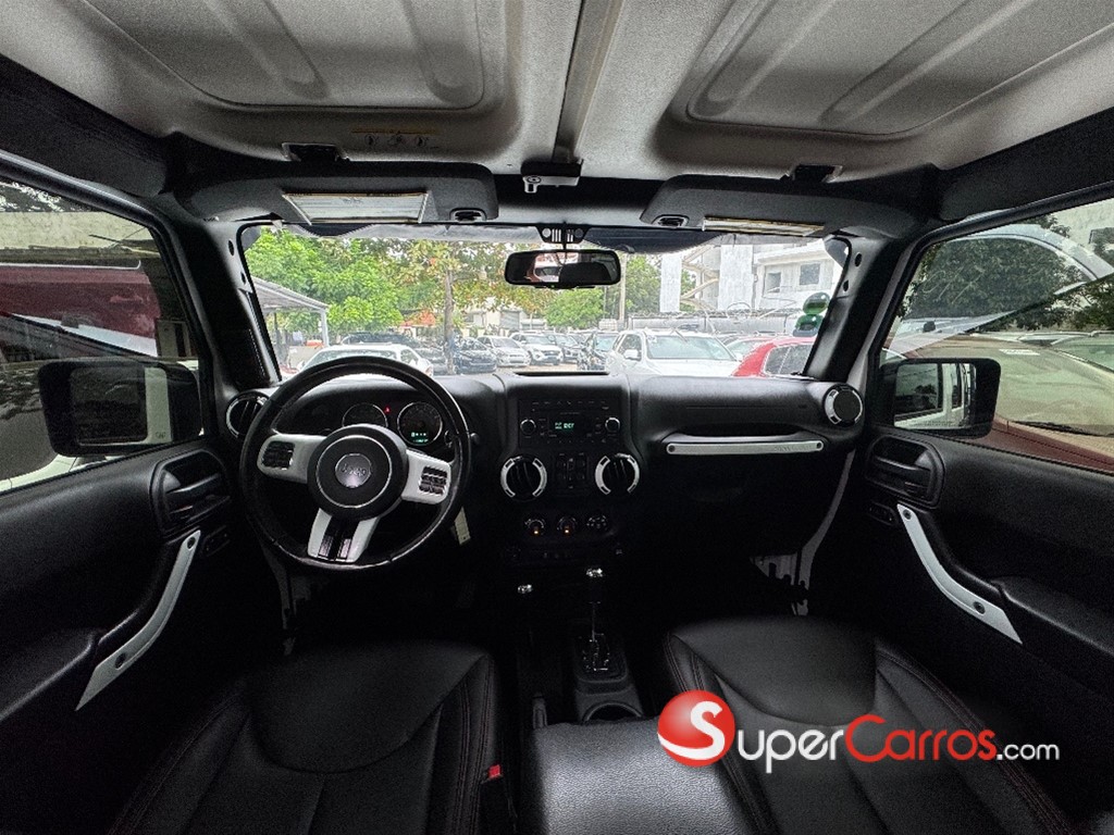 2017 Jeep Wrangler Unlimited Sport — foto 8 / 10