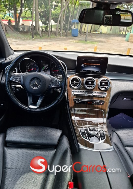 2017 Mercedes-Benz Clase GLC 300 4MATIC — foto 8 / 10