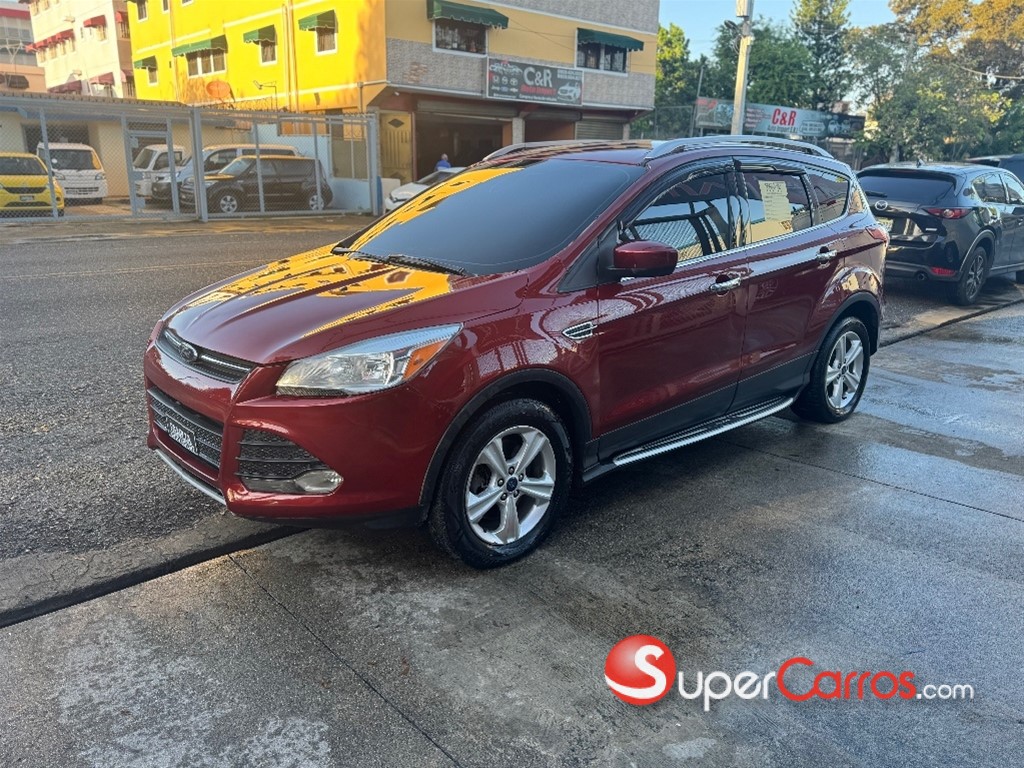 2016 Ford Escape SE Ecoboost — foto 2 / 9