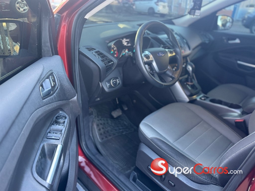 2016 Ford Escape SE Ecoboost — foto 8 / 9