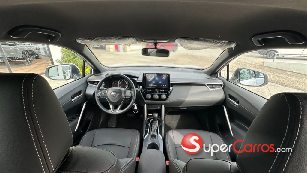 2026 Toyota Corolla Cross Full — foto 5 / 11