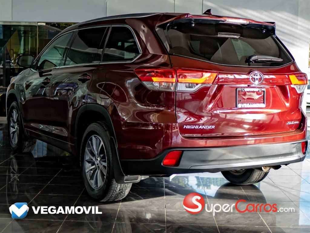 2017 Toyota Highlander XLE — foto 3 / 11