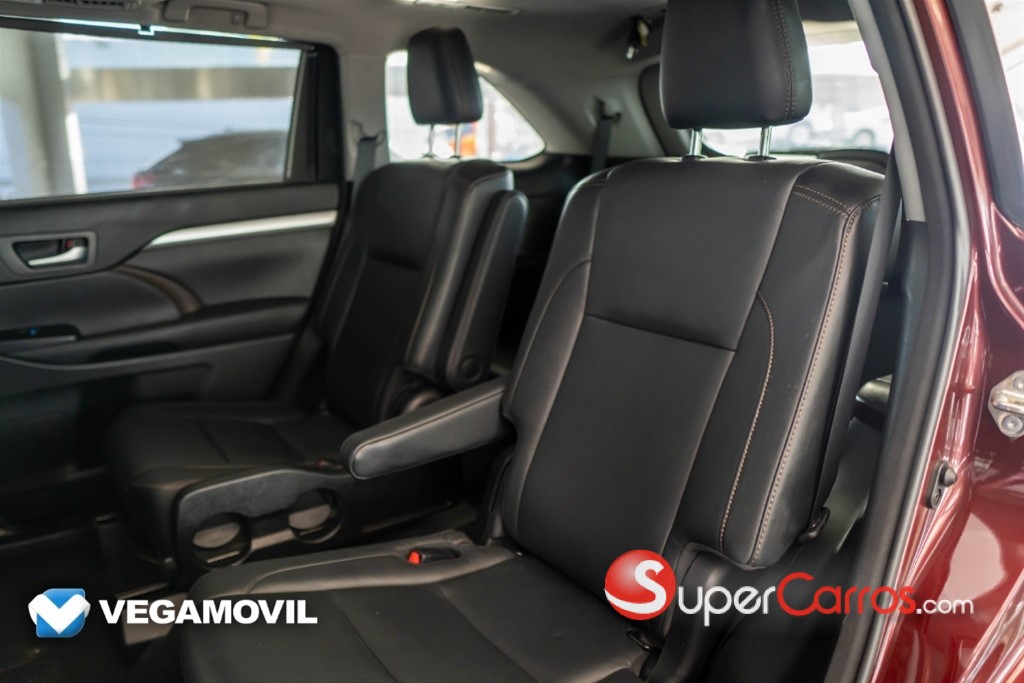 2017 Toyota Highlander XLE — foto 7 / 11