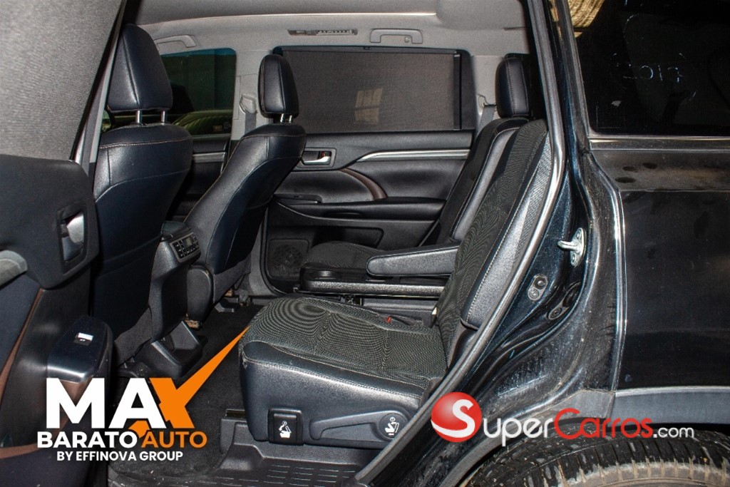 2017 Toyota Highlander Limited — foto 6 / 12