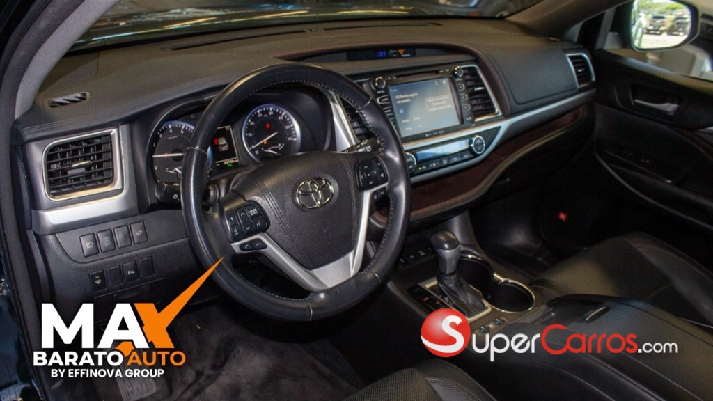 2017 Toyota Highlander Limited — foto 9 / 12